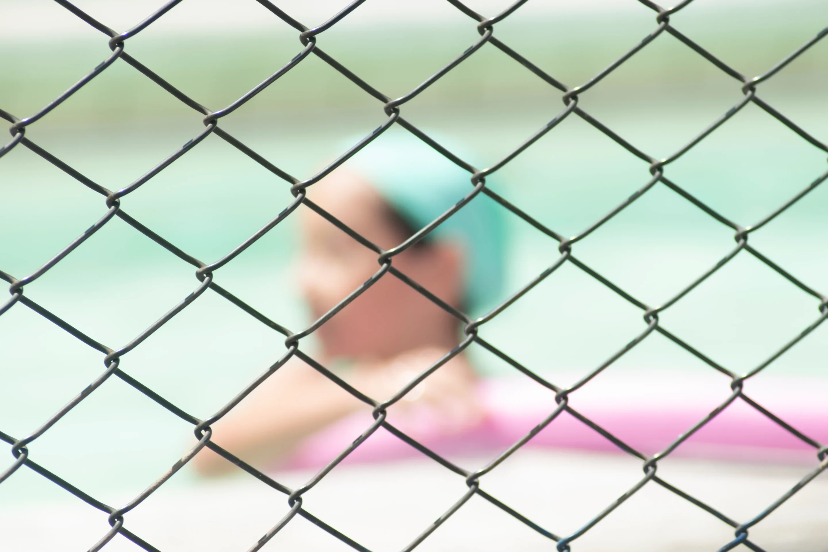 Protect Your Family With the Right Pool Fence