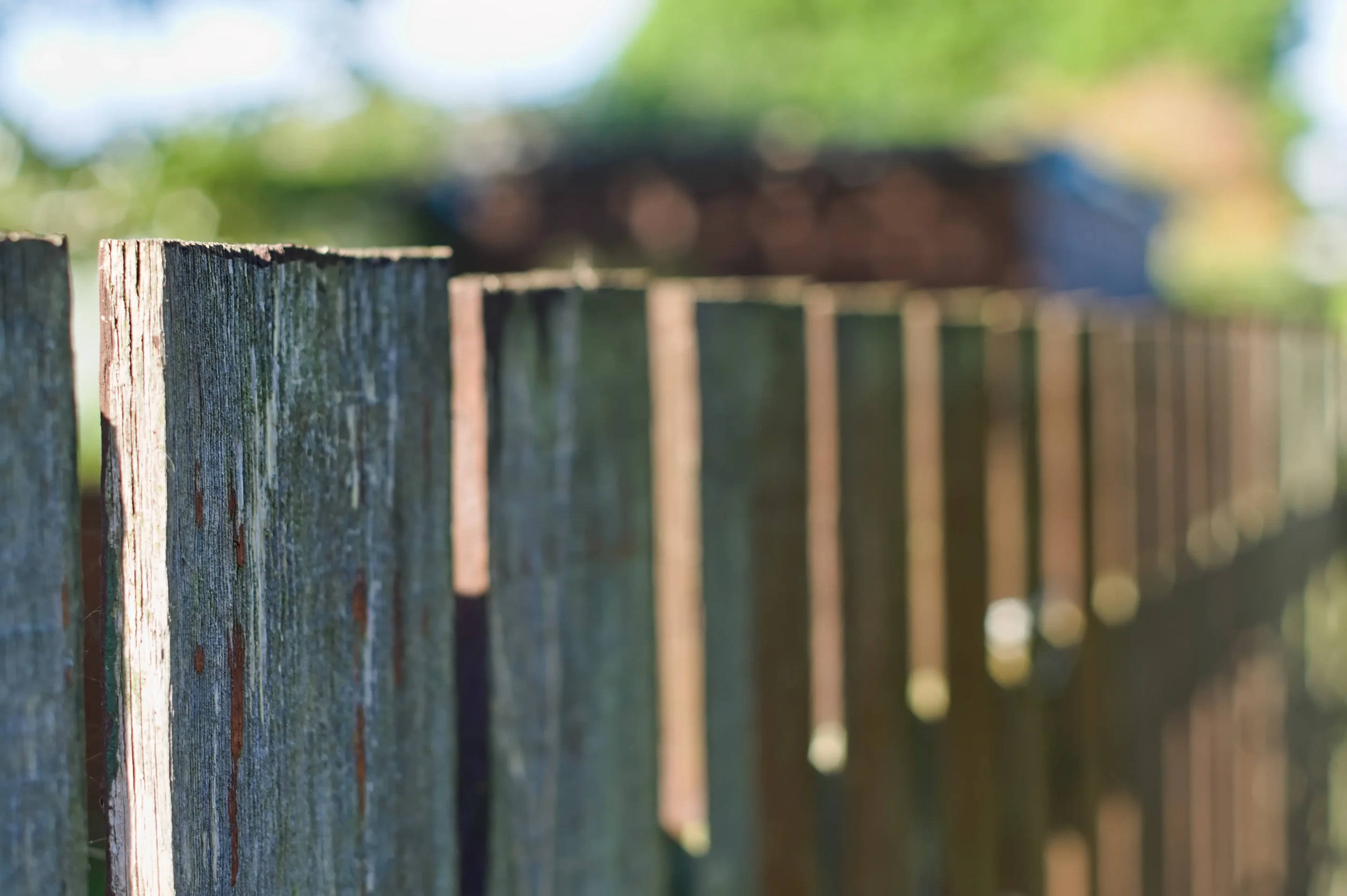 The Challenges of Traditional Wood Fencing