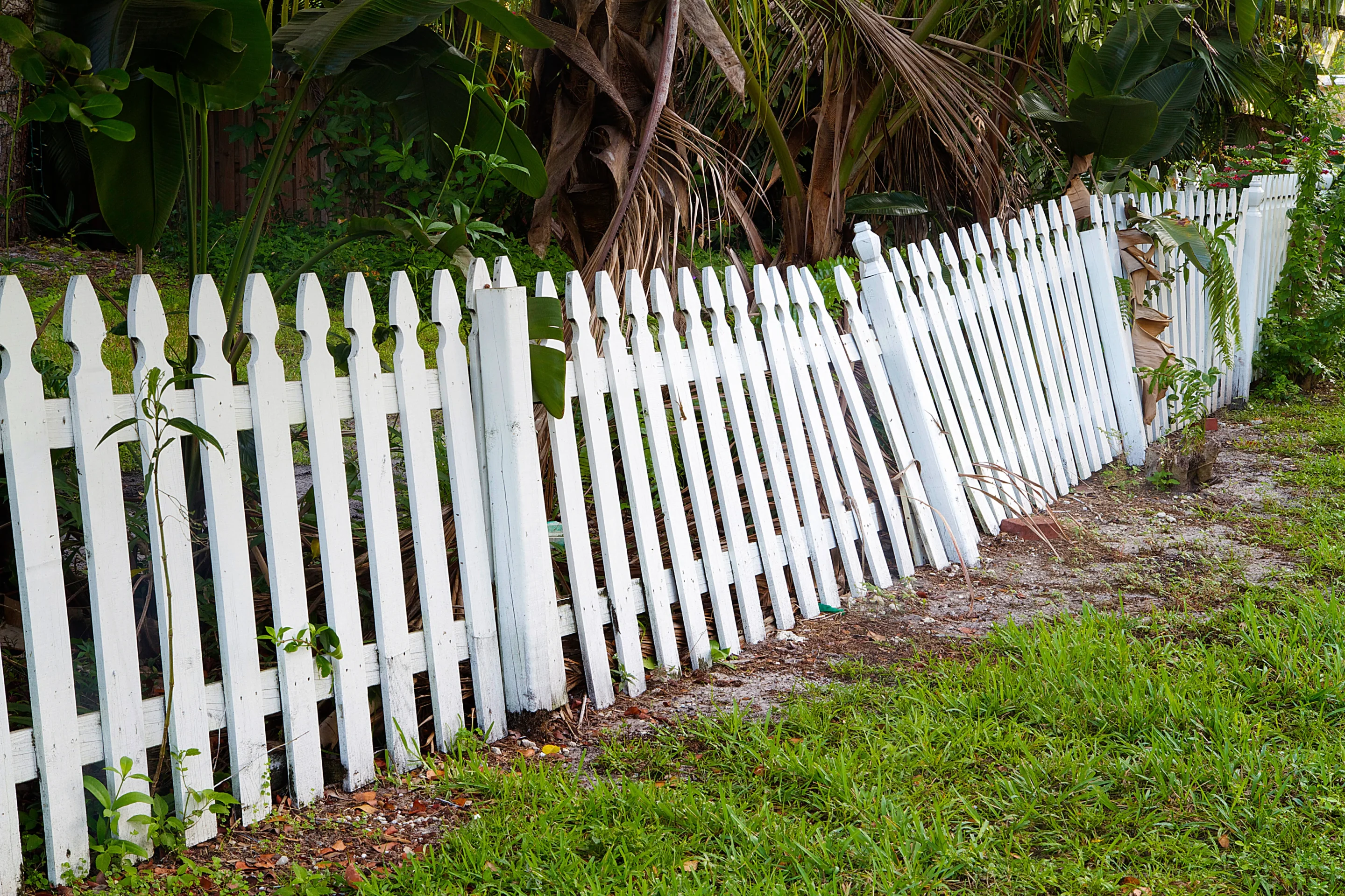 Leaning or Shifting Fence Posts